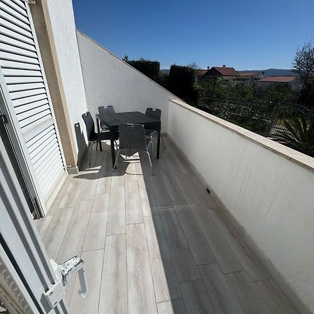 Apartman Kartec Krk Town Exterior foto