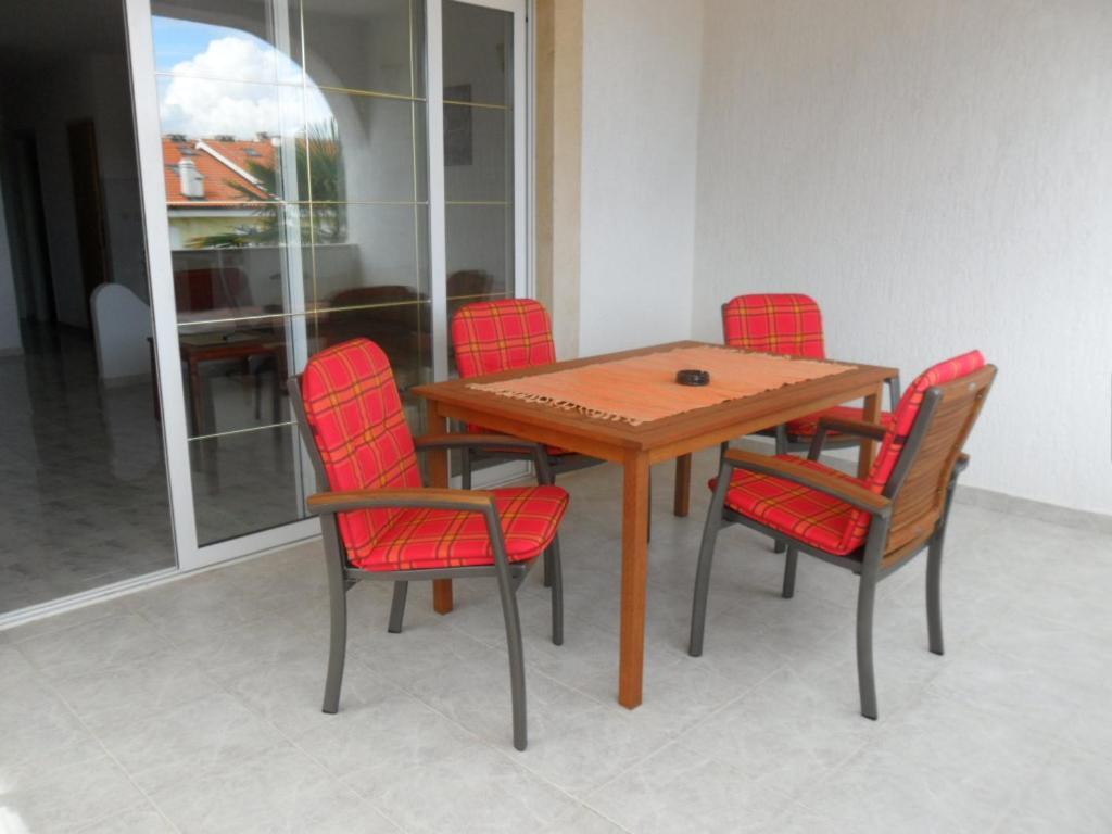 Apartman Kartec Krk Town Exterior foto